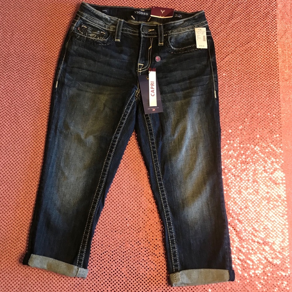 SOLD Vigoss Blue Jean Capri Shorts Embellished - Picture 3 of 12